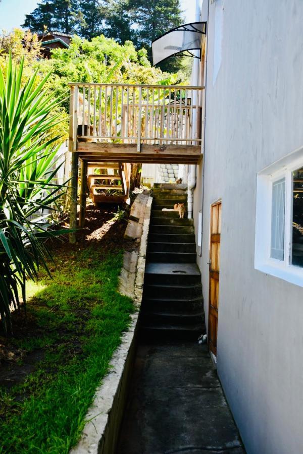 Friendz Guesthouse كنيسنا المظهر الخارجي الصورة