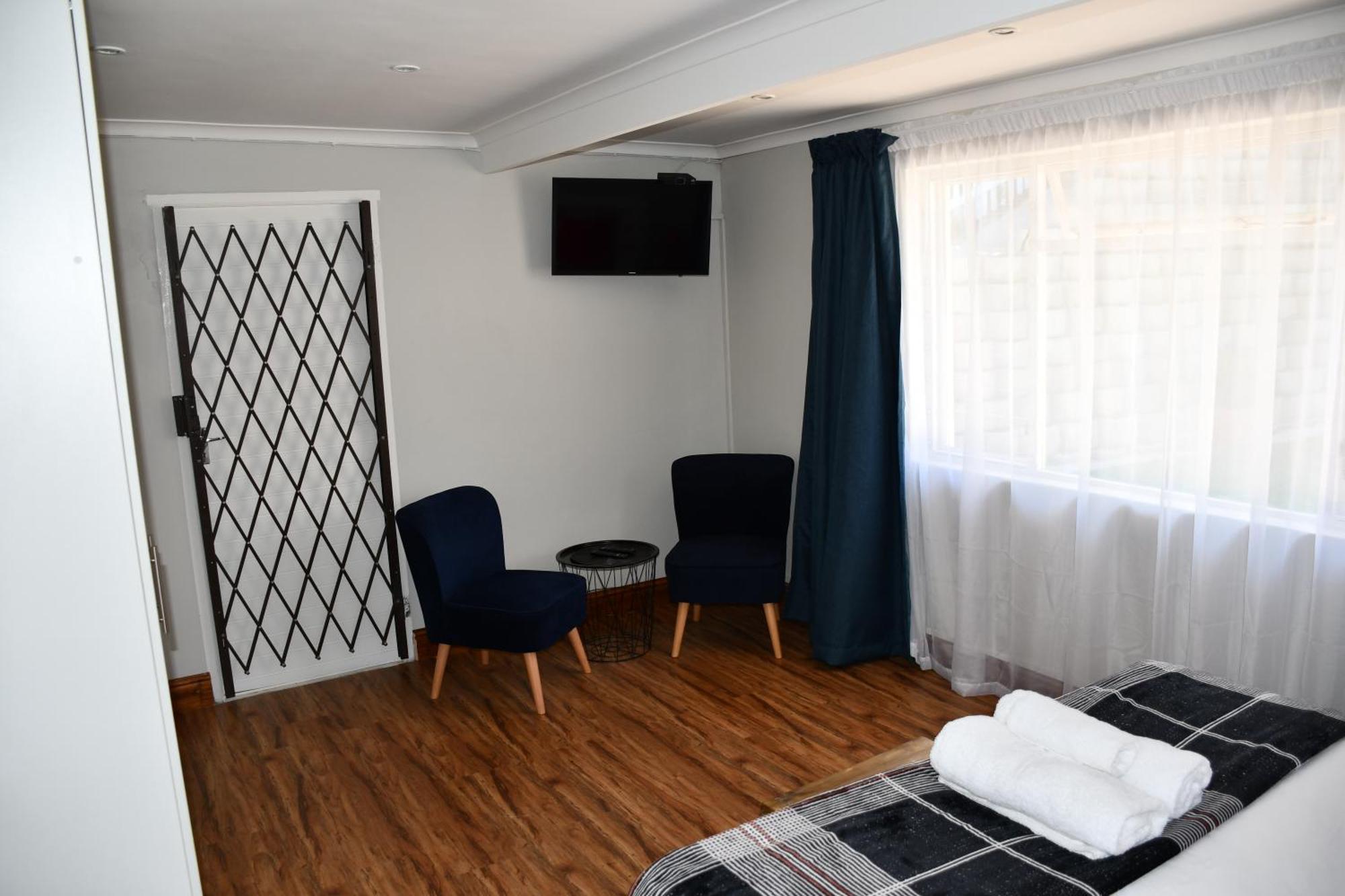 Friendz Guesthouse كنيسنا الغرفة الصورة